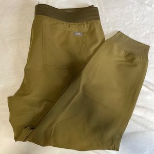 COPY - XL petite Zamora Fig scrub pants